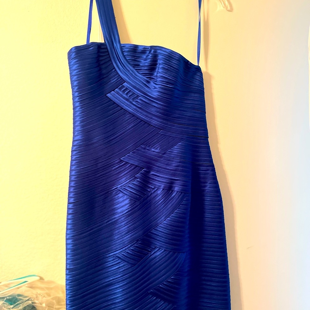 BCBG Max Azria cocktail dress brand new with tags. Size 8 - Picture 3 of 10